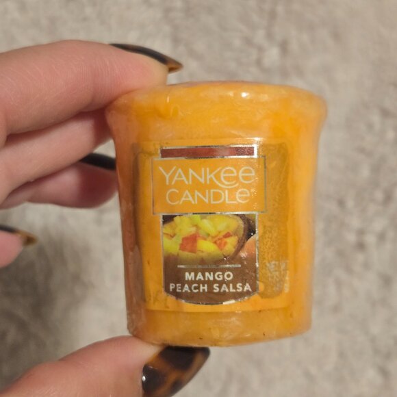 Lot of Nine Votive Candles 1.75 oz by Yankee Candle - Picture 6 of 8